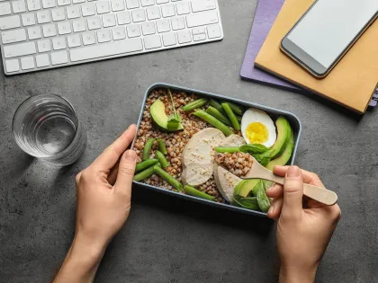 Bringing lunch from home? Here's how you can do it for under $5!
