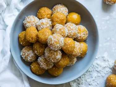 Apricot Bliss Balls