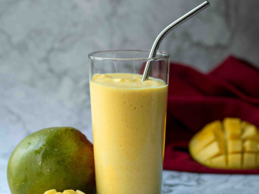 Mango & Banana Smoothie