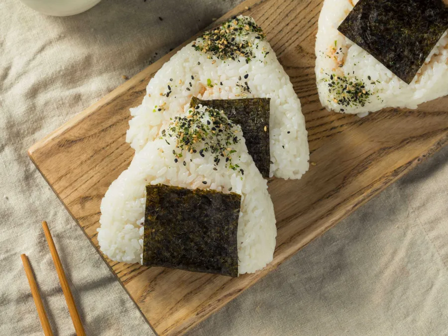 Onigiri (Japanese rice balls)