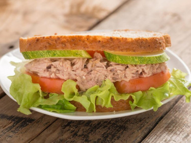 Tuna & Salad Sandwich