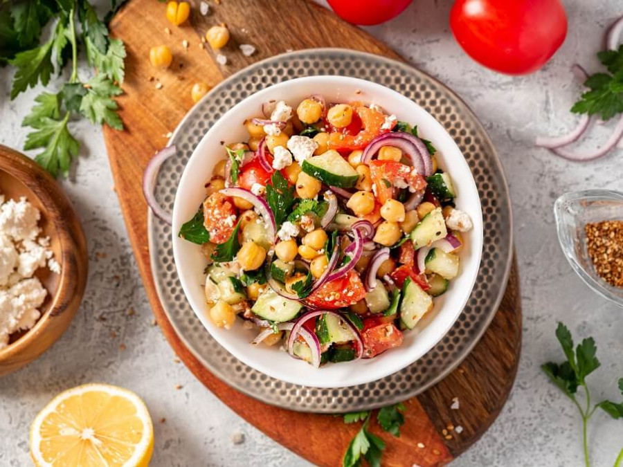 Mediterranean Salad